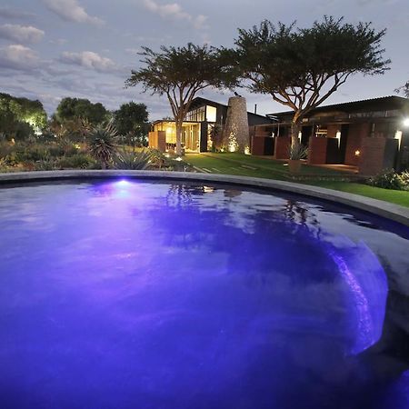 Bed and Breakfast Liedjiesbos Urban Olive Farm Bloemfontein Exterior foto