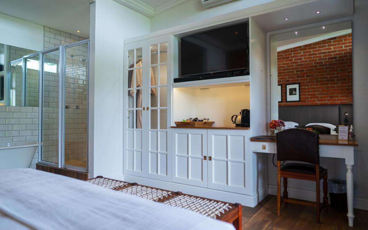Bed and Breakfast Liedjiesbos Urban Olive Farm Bloemfontein Exterior foto