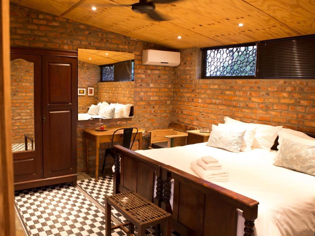 Bed and Breakfast Liedjiesbos Urban Olive Farm Bloemfontein Exterior foto
