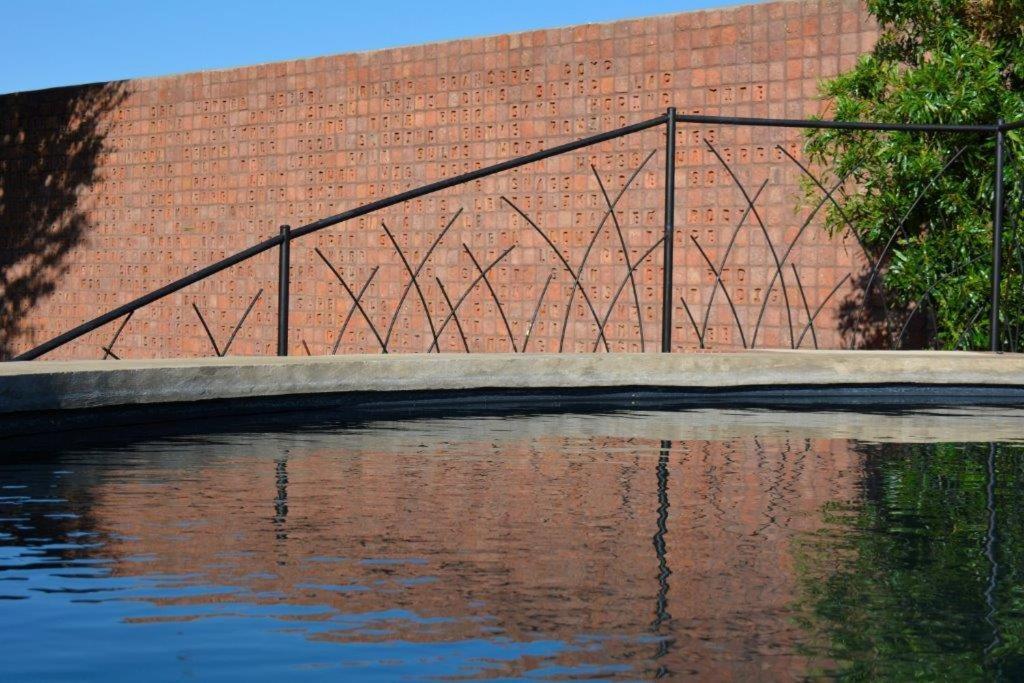 Bed and Breakfast Liedjiesbos Urban Olive Farm Bloemfontein Exterior foto