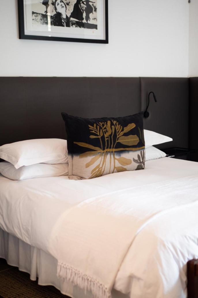 Bed and Breakfast Liedjiesbos Urban Olive Farm Bloemfontein Exterior foto