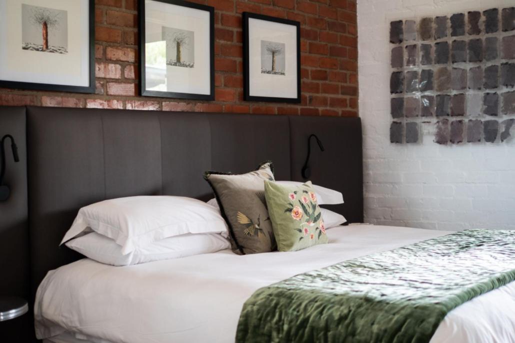 Bed and Breakfast Liedjiesbos Urban Olive Farm Bloemfontein Exterior foto